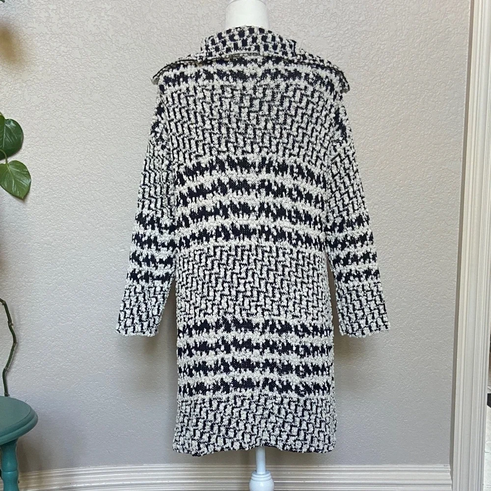 Chic Black and White Textured Cardigan, size S. NWT - Picture 5 of 13